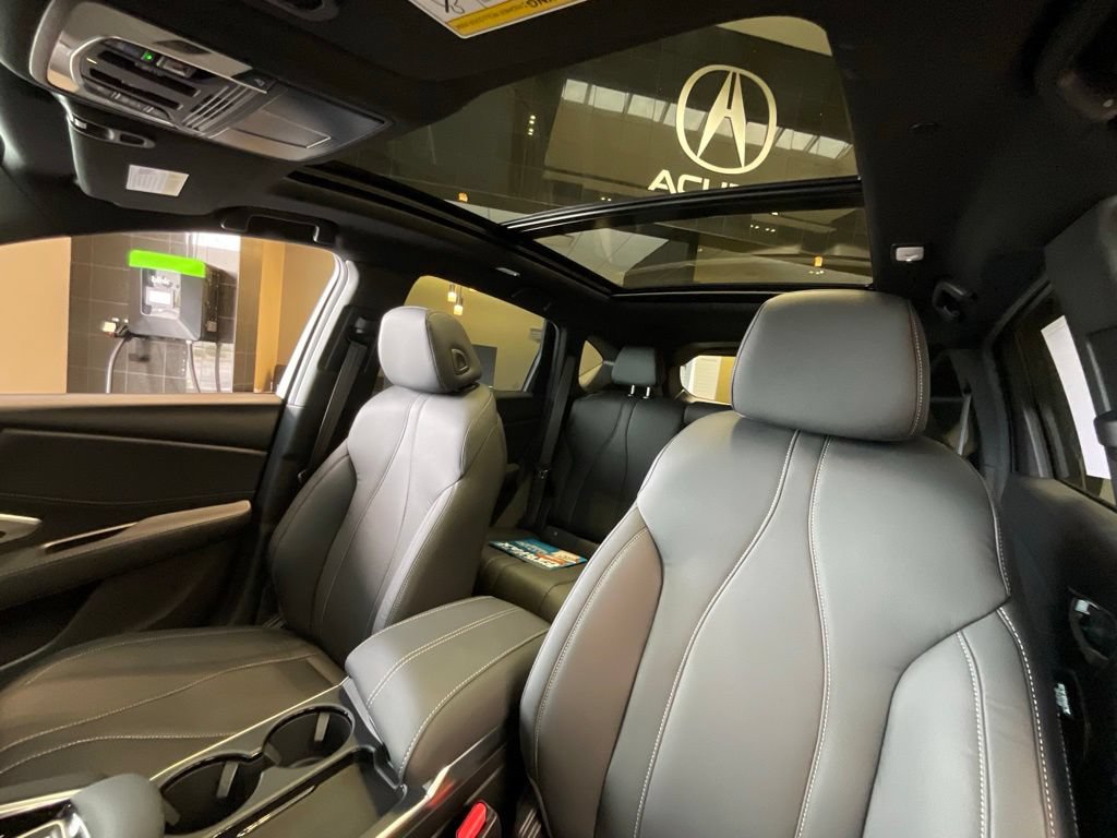 Certified 2025 Acura RDX SH-AWD image 11