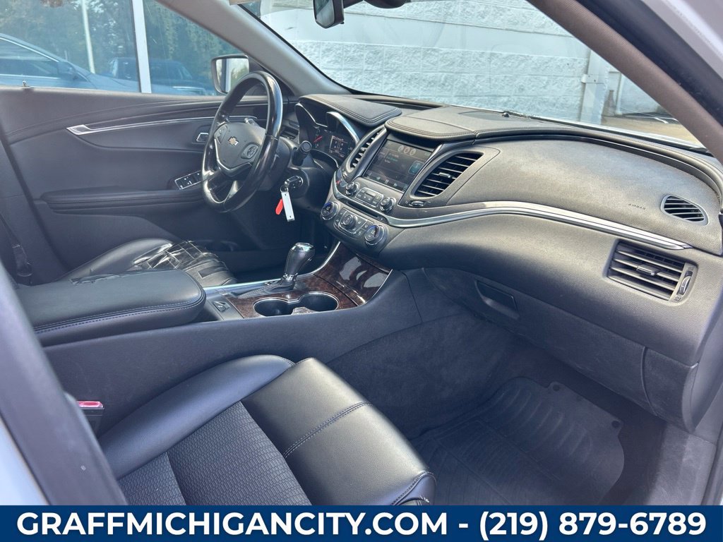 Used 2014 Chevrolet Impala LT FWD image 26