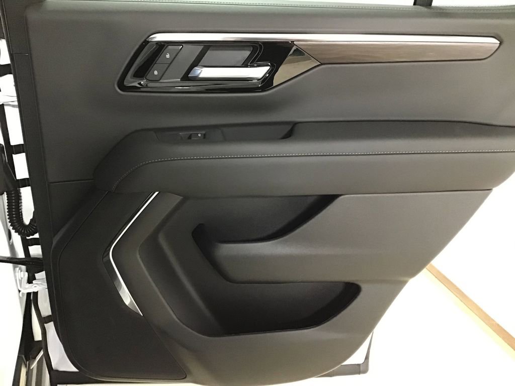 New 2026 Chevrolet Tahoe LS image 10