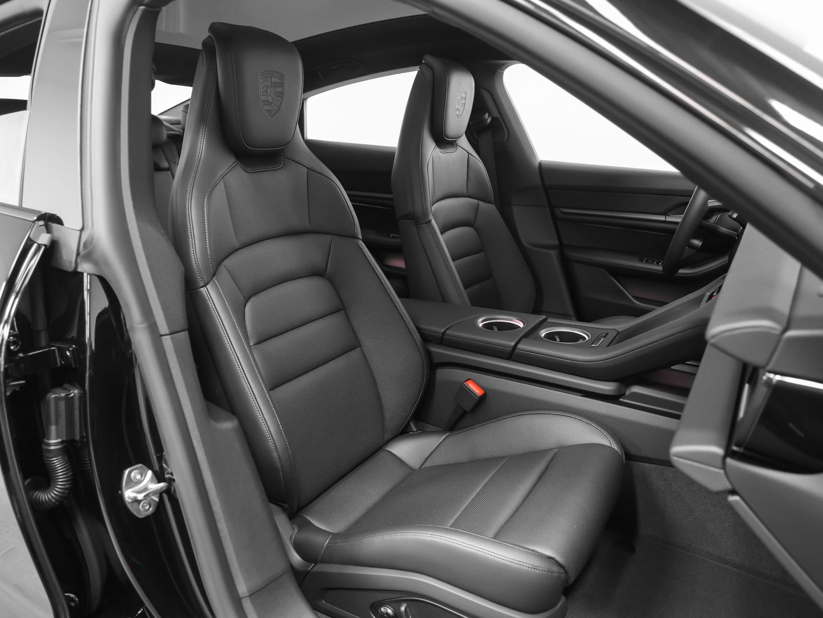 New 2026 Porsche Taycan AWD/4WD image 22