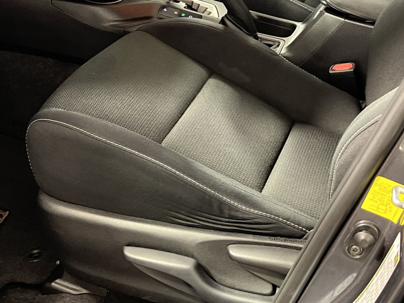 Used 2016 Toyota RAV4 XLE AWD/4WD image 14