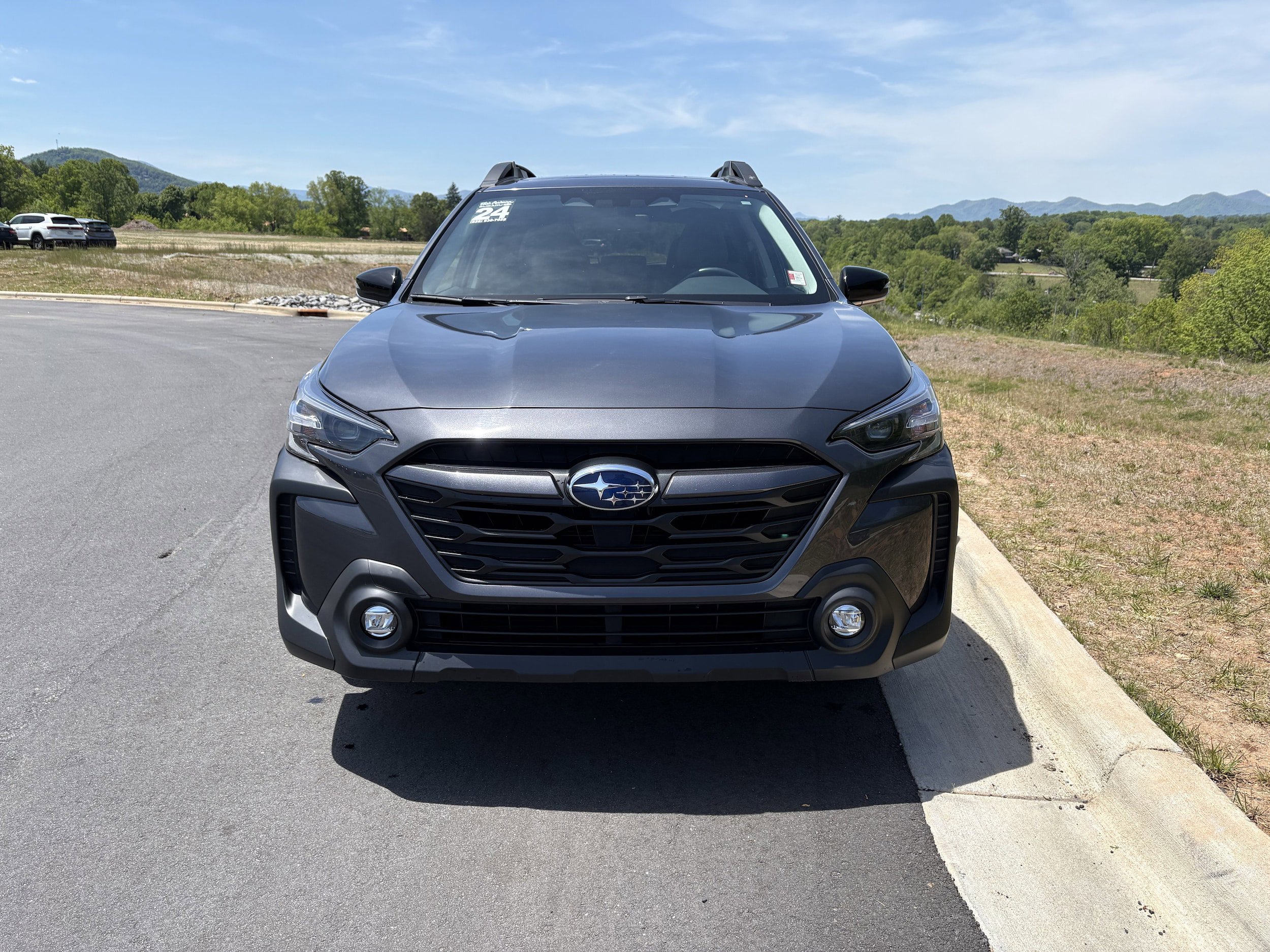 Certified 2024 Subaru Outback Premium AWD/4WD image 3
