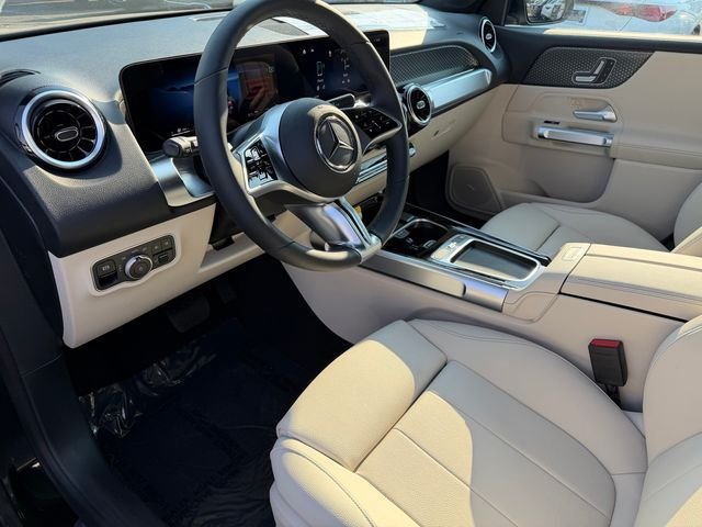 New 2026 Mercedes-Benz GLB 250 image 10