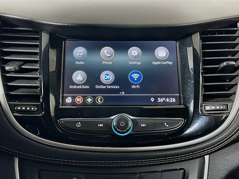 Used 2019 Chevrolet Trax LT w/ LT Convenience Package image 14