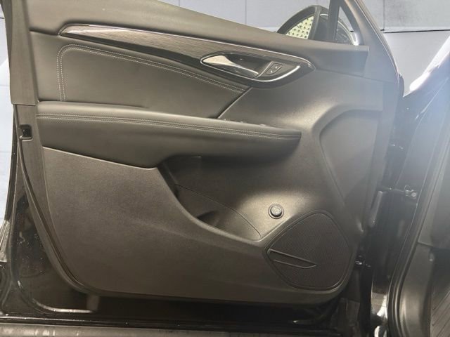 Used 2023 Buick Envision Preferred image 23