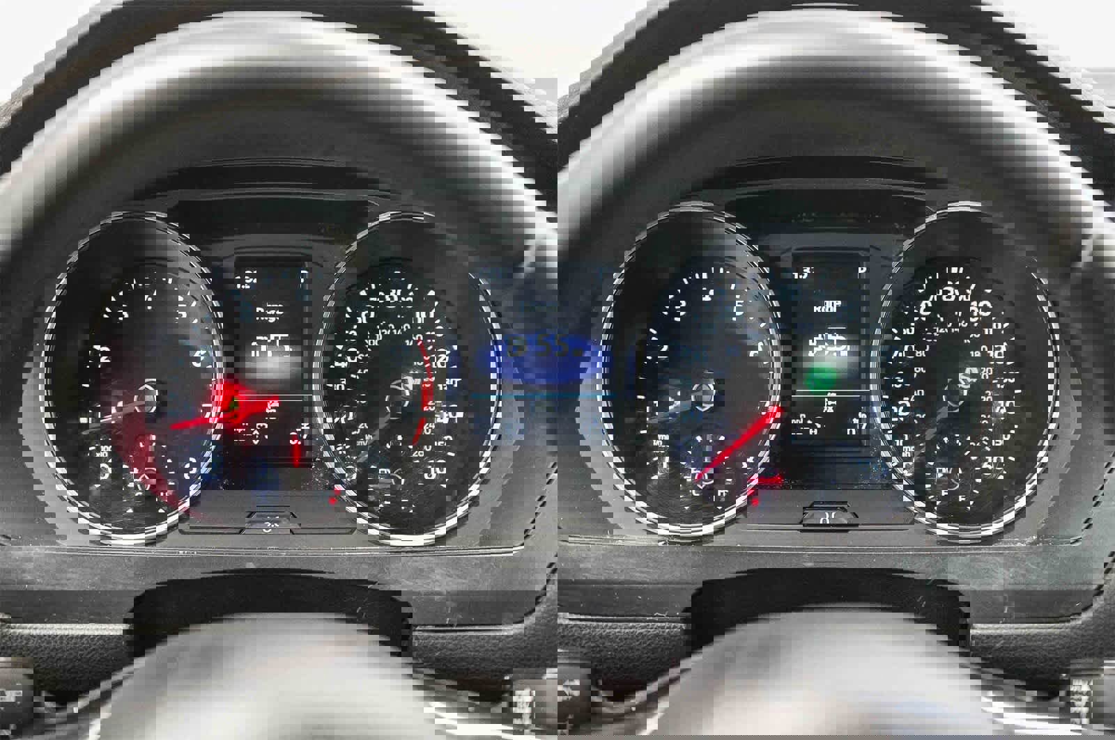 Used 2020 Volkswagen Tiguan SE image 24