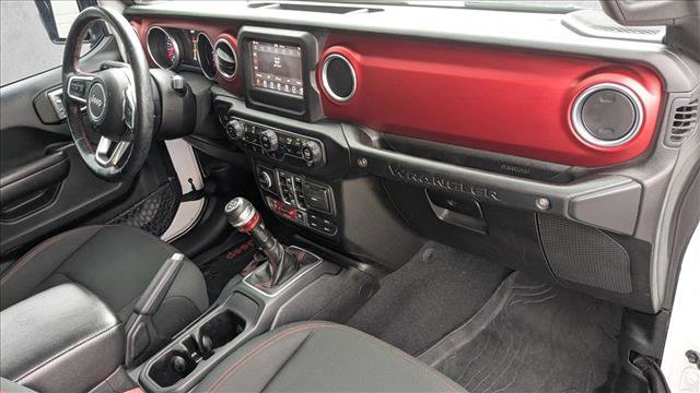 Used 2018 Jeep Wrangler Unlimited Rubicon AWD/4WD image 26