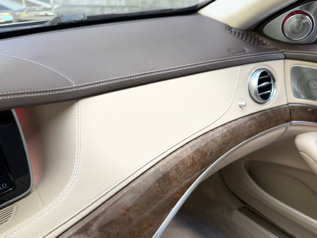 Used 2015 Mercedes-Benz S 550 Sedan image 36