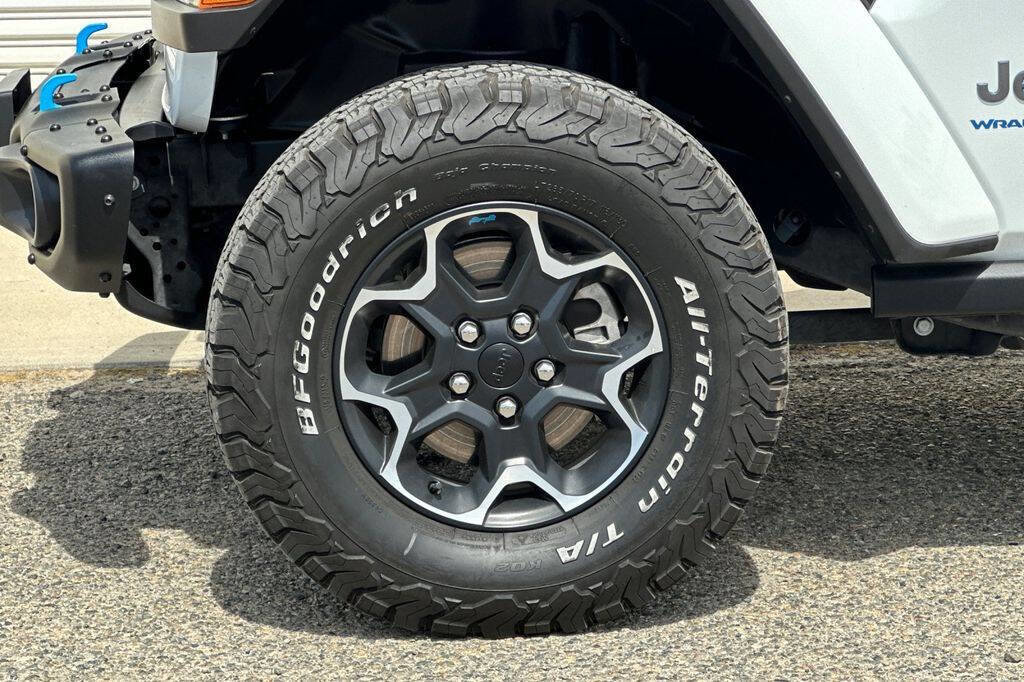 Used 2023 Jeep Wrangler Unlimited Rubicon 4xe w/ Steel Bumper Group image 26