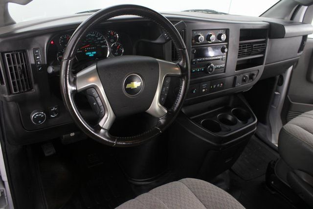 Used 2016 Chevrolet Express 3500 LT w/ LT Preferred Equipment Group image 5