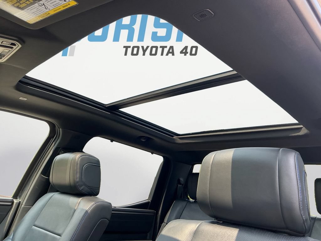 Used 2024 Toyota Tundra Platinum AWD/4WD image 19