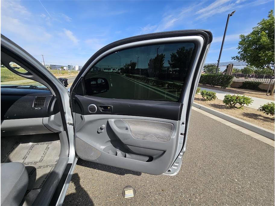 Used 2007 Toyota Tacoma 2WD Regular Cab image 23