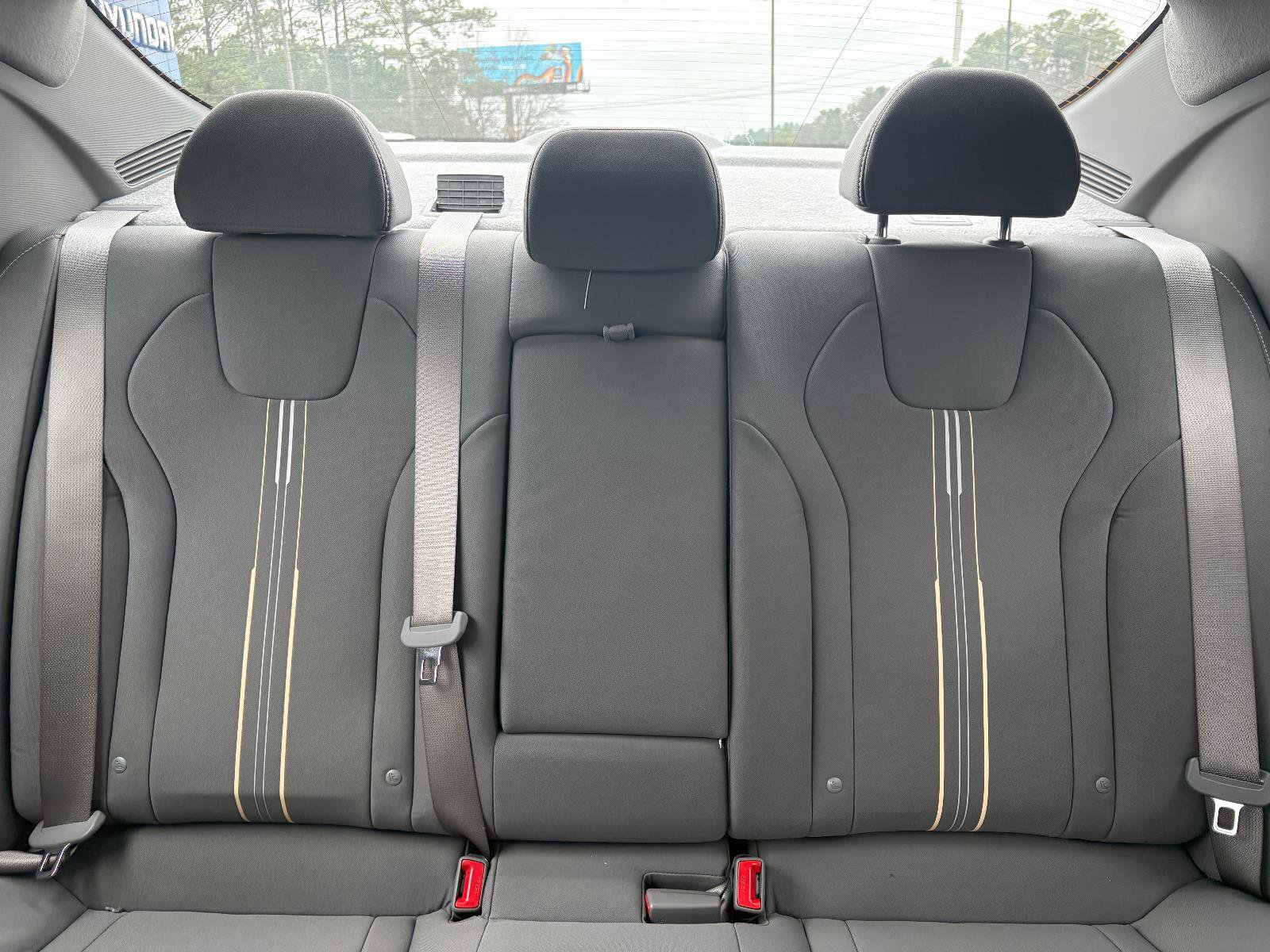 New 2025 Hyundai Elantra Sport FWD image 16