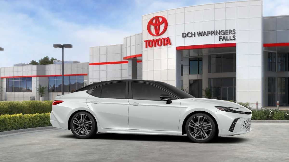 New 2026 Toyota Camry XSE w/ Premium Plus Package AWD/4WD image 15
