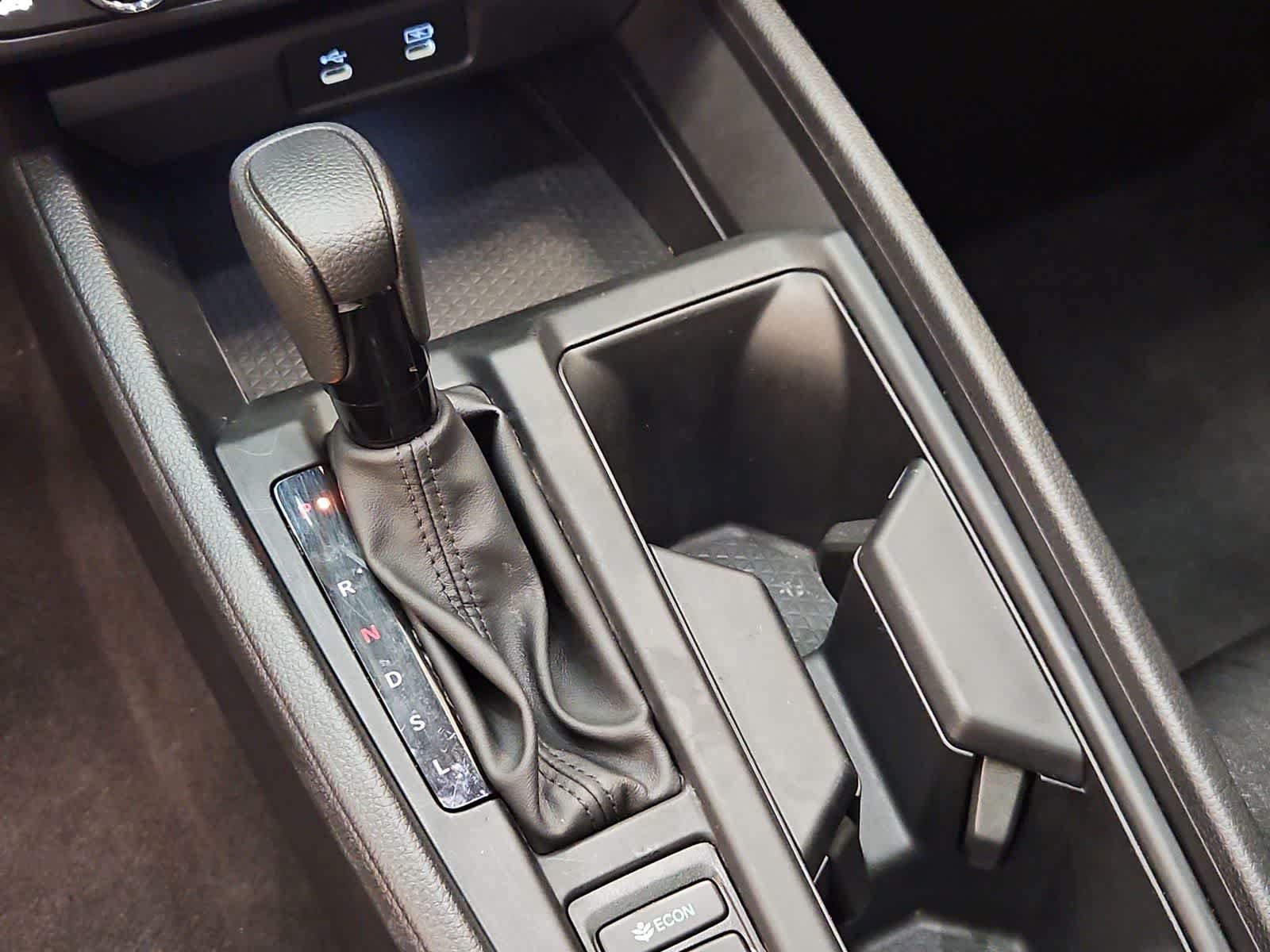 Certified 2025 Honda Accord SE image 9