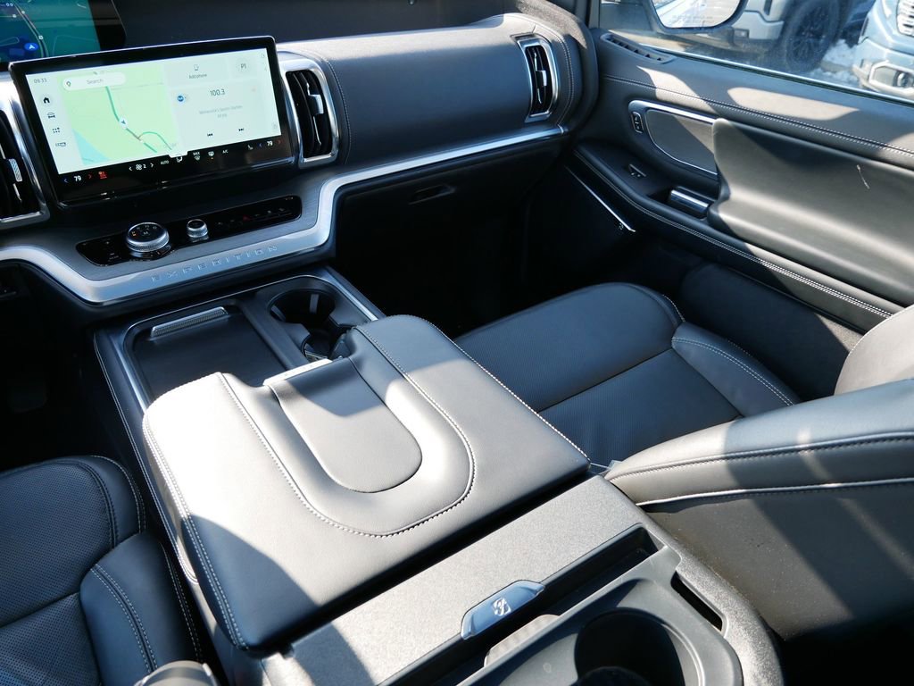 Used 2025 Ford Expedition Max Platinum image 15