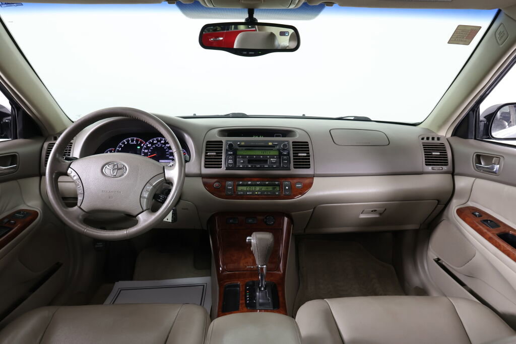 Used 2005 Toyota Camry XLE image 23