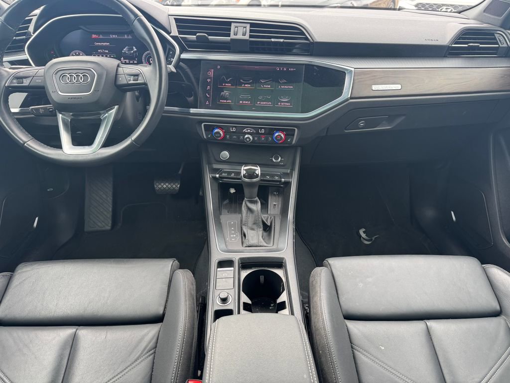 Used 2020 Audi Q3 2.0T Prestige w/ Prestige Package AWD/4WD image 10
