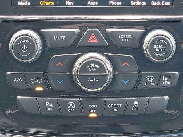 Certified 2022 Jeep Grand Cherokee Limited w/ Tech Group AWD/4WD image 29