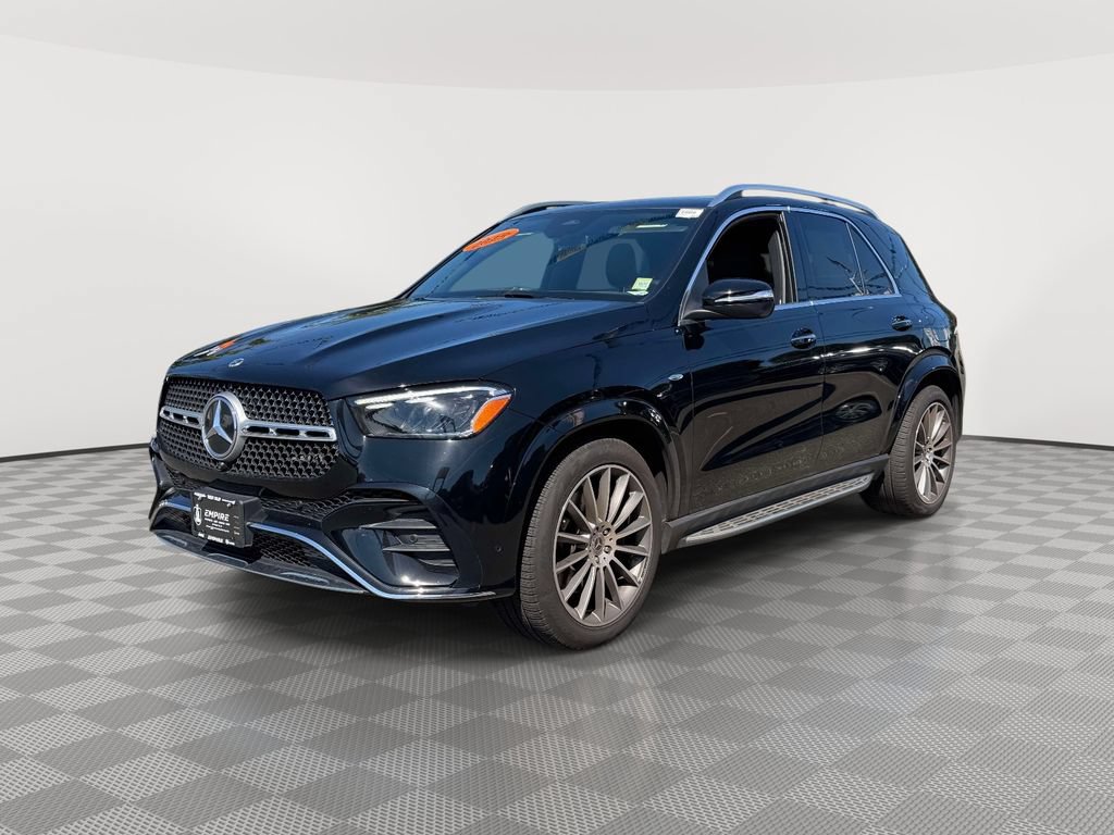 Used 2025 Mercedes-Benz GLE 450e 4MATIC image 3