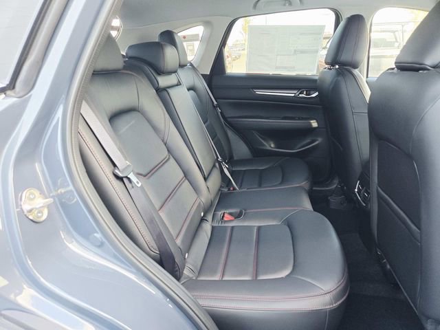New 2025 MAZDA CX-5 Signature image 12