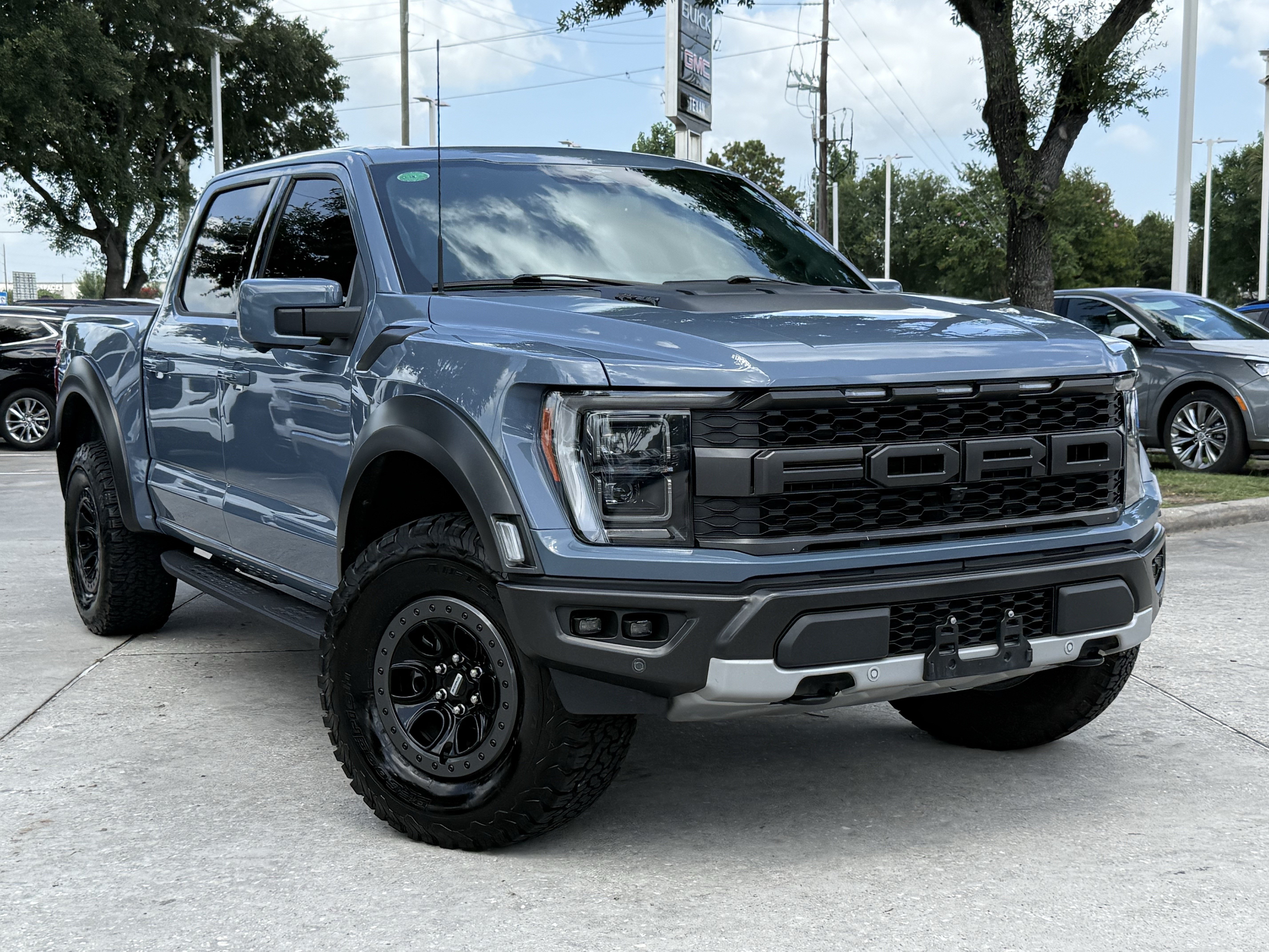 Used 2023 Ford F150 Raptor w/ Raptor Carbon Fiber Package AWD/4WD video 2