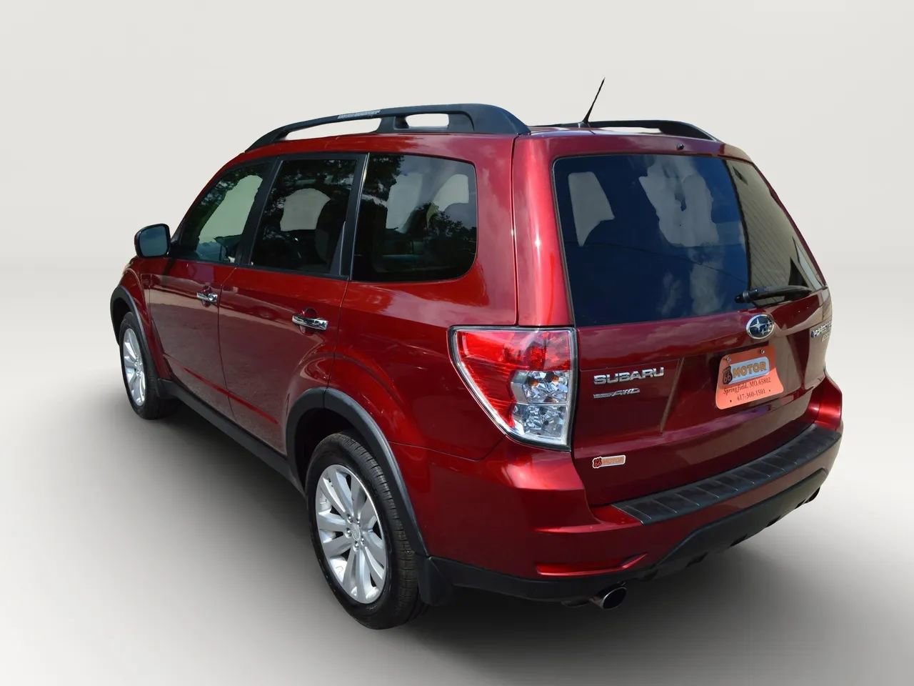 Used 2011 Subaru Forester 2.5X Premium w/ Utility Pkg AWD/4WD image 6
