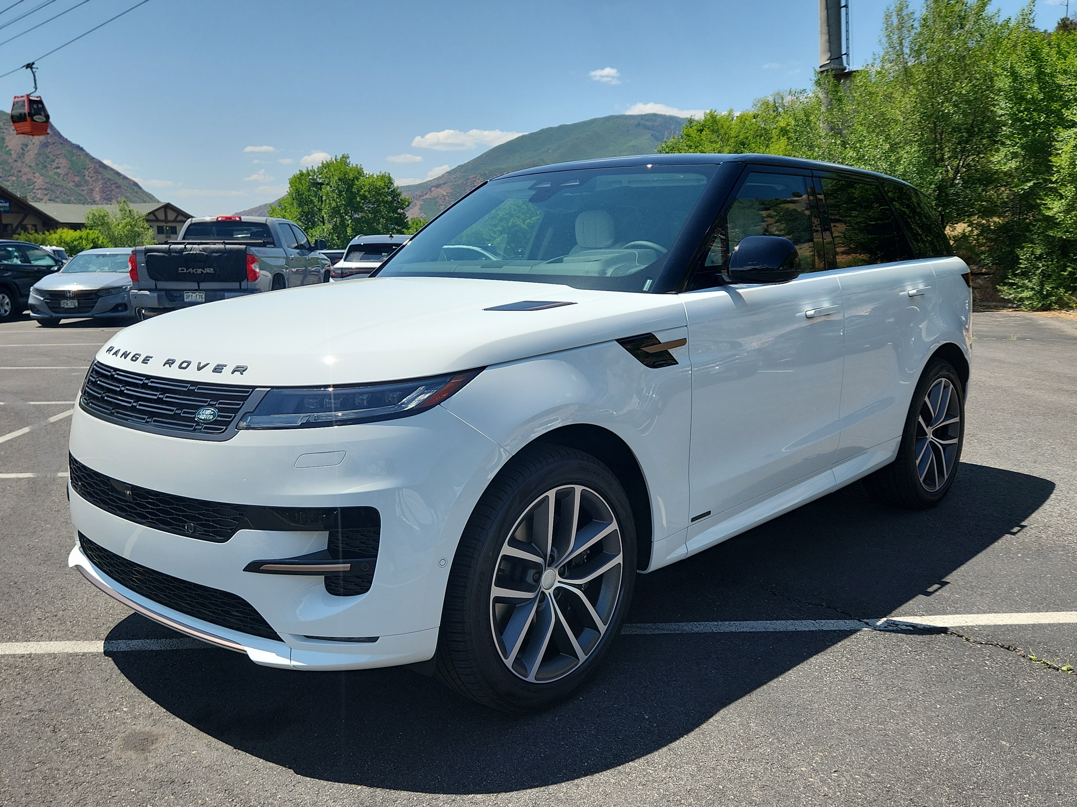 New 2025 Land Rover Range Rover Sport Autobiography image 6