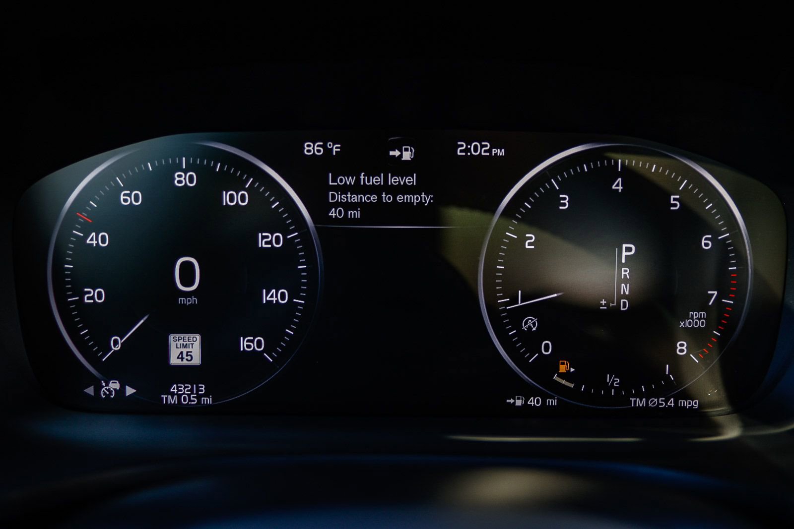 Used 2021 Volvo V60 T6 R-Design w/ Advanced Package image 26