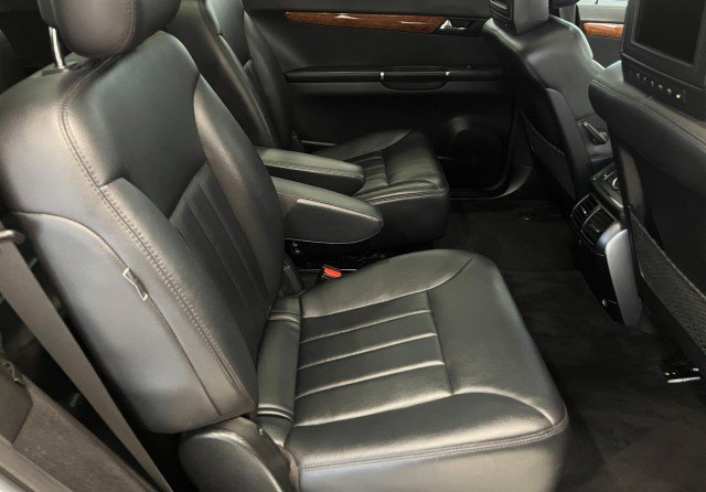 Used 2008 Mercedes-Benz R 350 4MATIC image 29