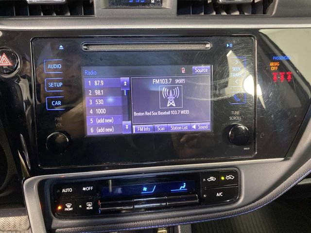 Used 2018 Toyota Corolla SE image 20