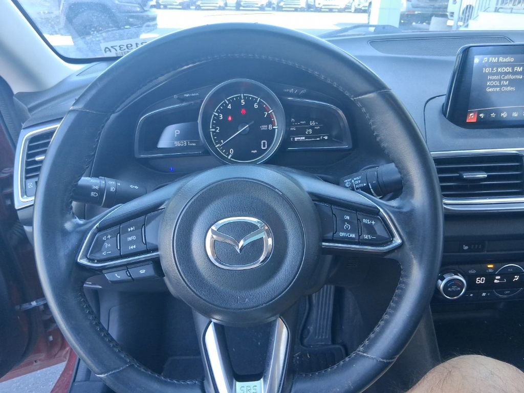 Used 2017 MAZDA MAZDA3 Grand Touring FWD image 14
