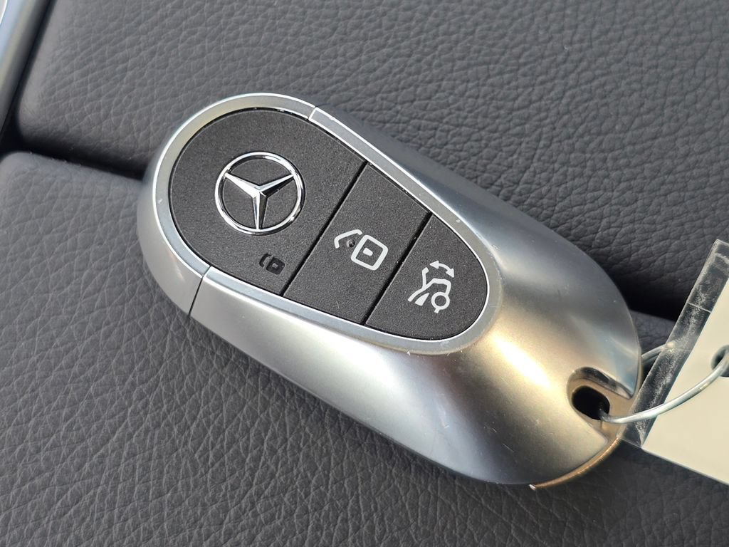 Certified 2026 Mercedes-Benz GLC 300 4MATIC image 35