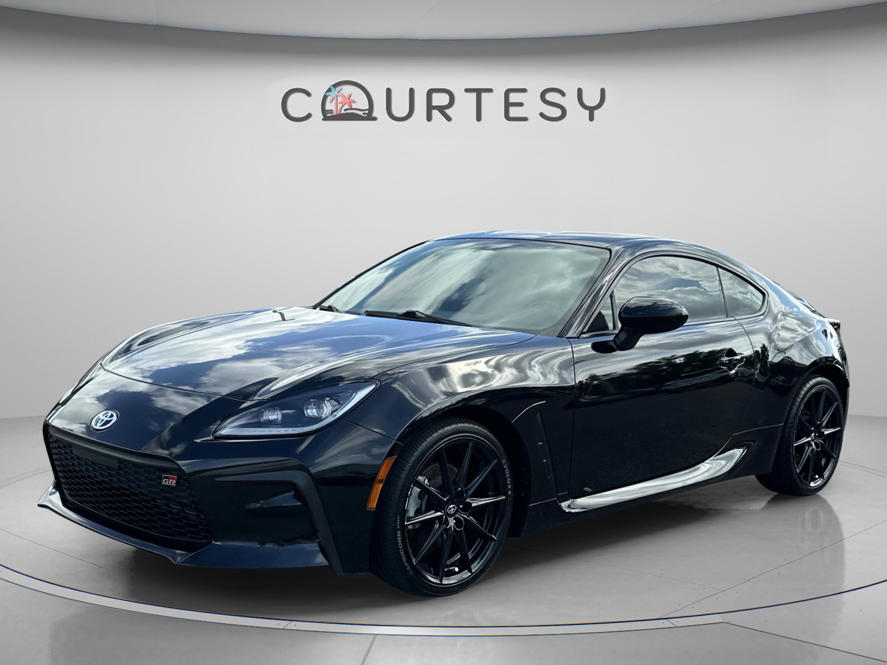 Used 2022 Toyota GR86 Premium image 1