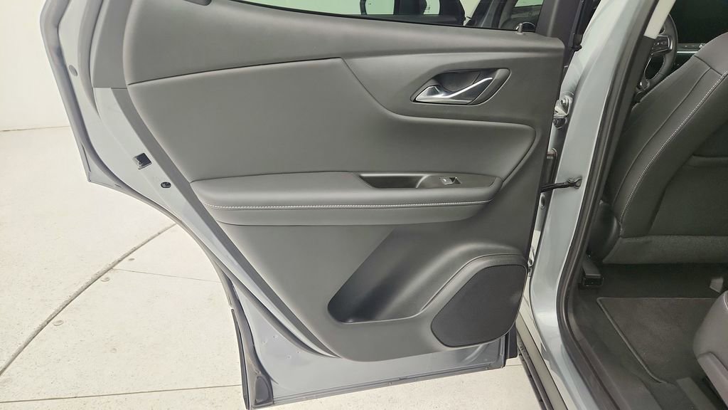 New 2025 Chevrolet Blazer LT w/ Sound & Technology Package image 29
