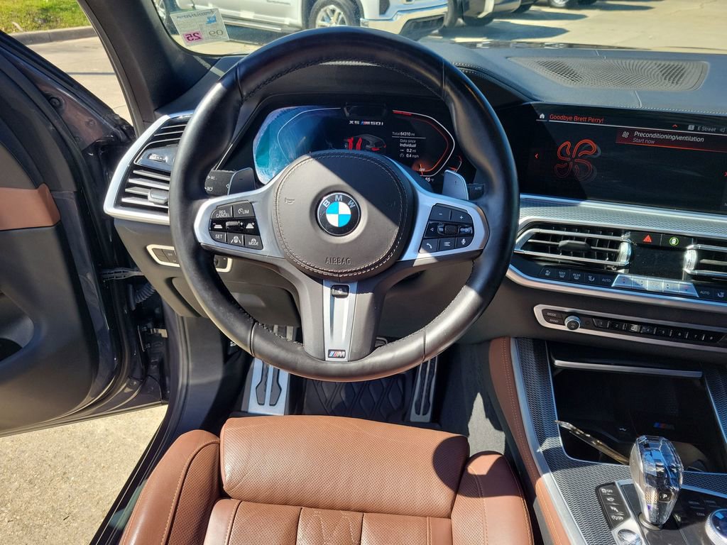 Used 2022 BMW X5 M50i w/ Executive Package image 22