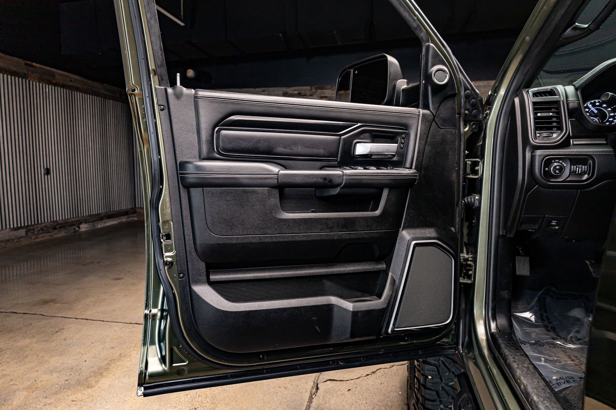 Used 2021 RAM 2500 Power Wagon w/ 75th Anniversary Edition image 30