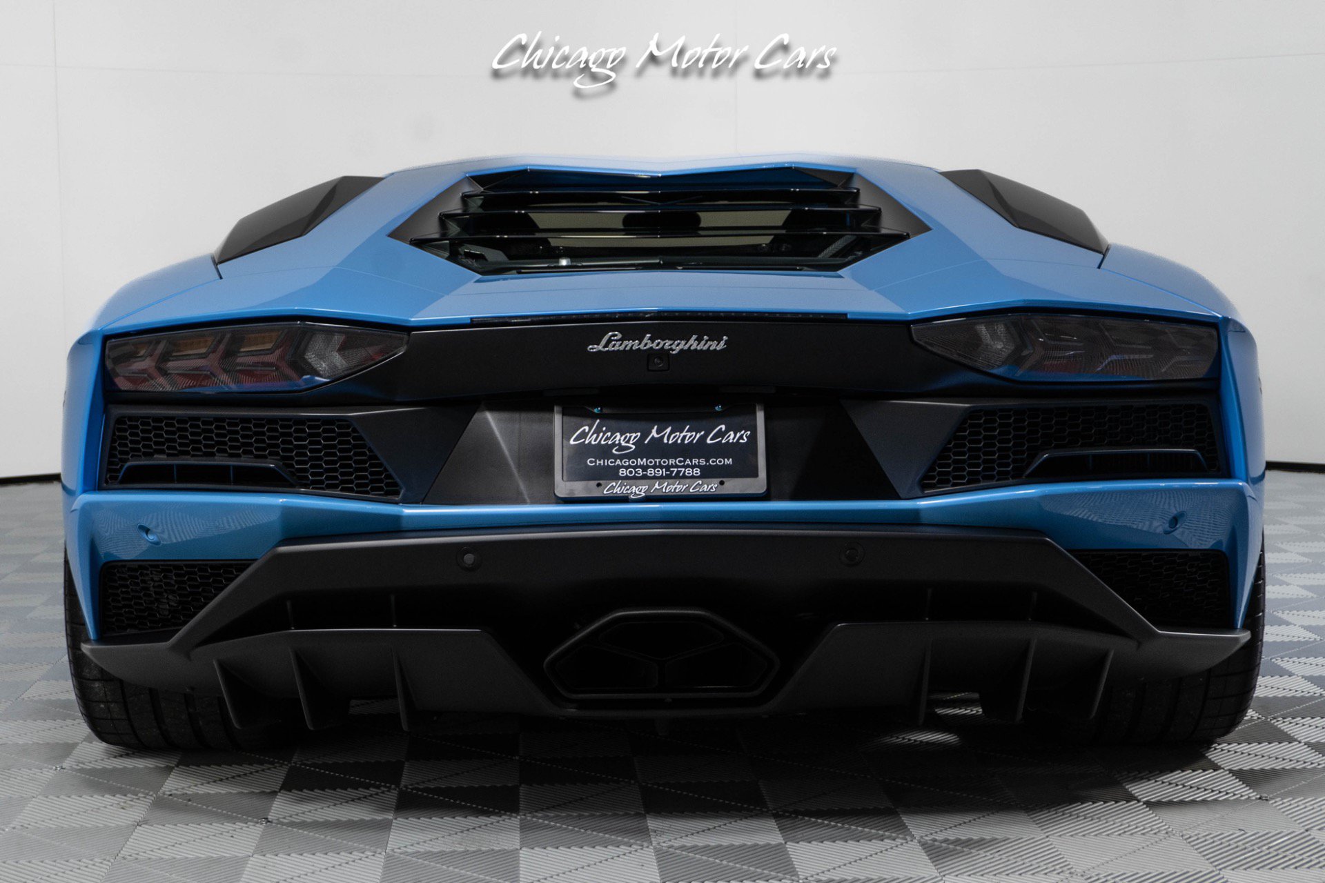 Used 2018 Lamborghini Aventador S AWD/4WD image 13