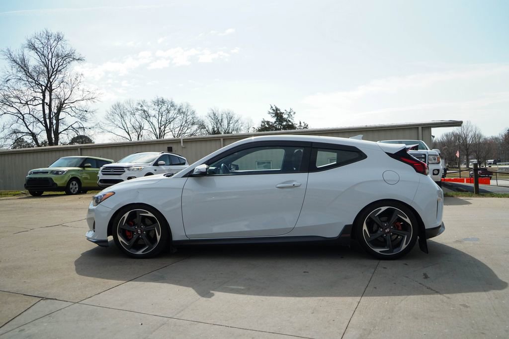 Used 2019 Hyundai Veloster Turbo image 18