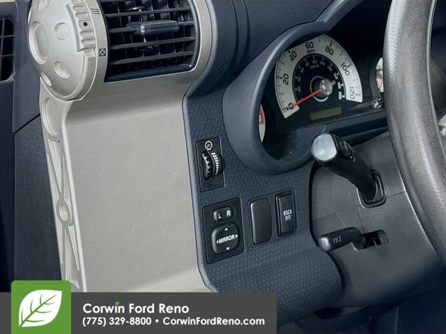 Used 2010 Toyota FJ Cruiser 4WD image 10