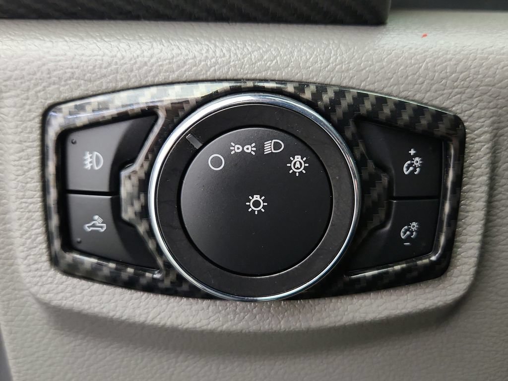 Used 2018 Ford F150 XLT AWD/4WD image 13