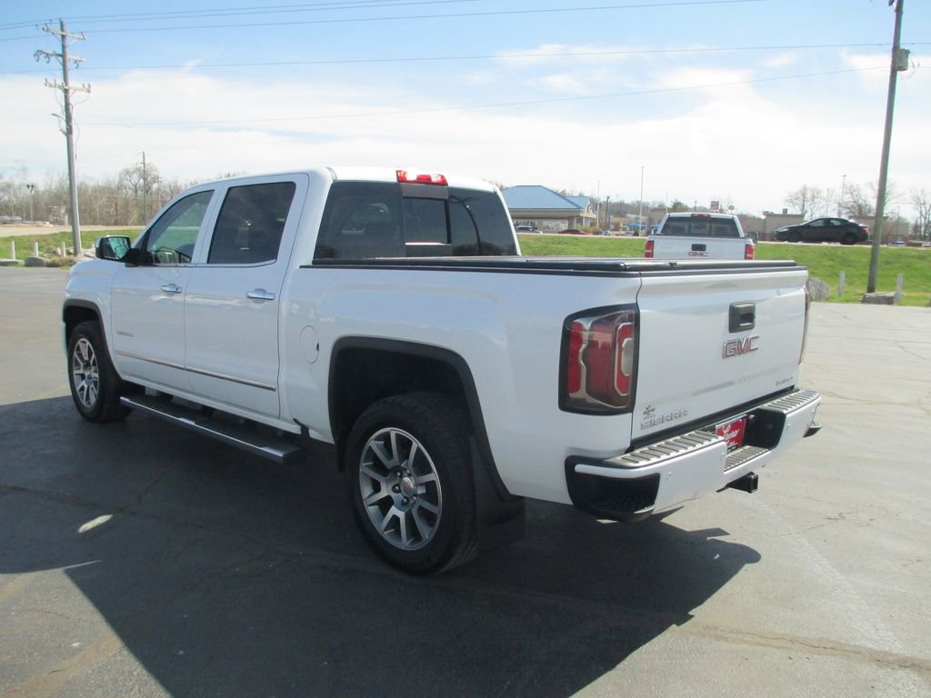 Used 2016 GMC Sierra 1500 Denali w/ Enhanced Driver Alert Package image 10