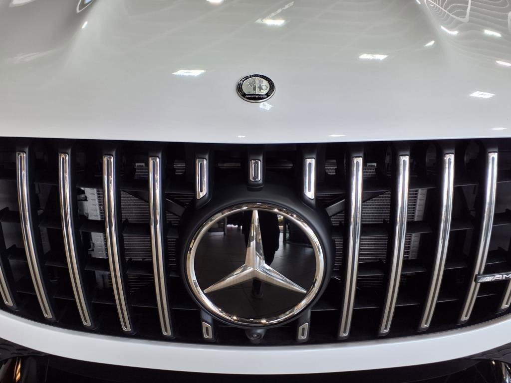 New 2025 Mercedes-Benz GLS 63 AMG 4MATIC image 3