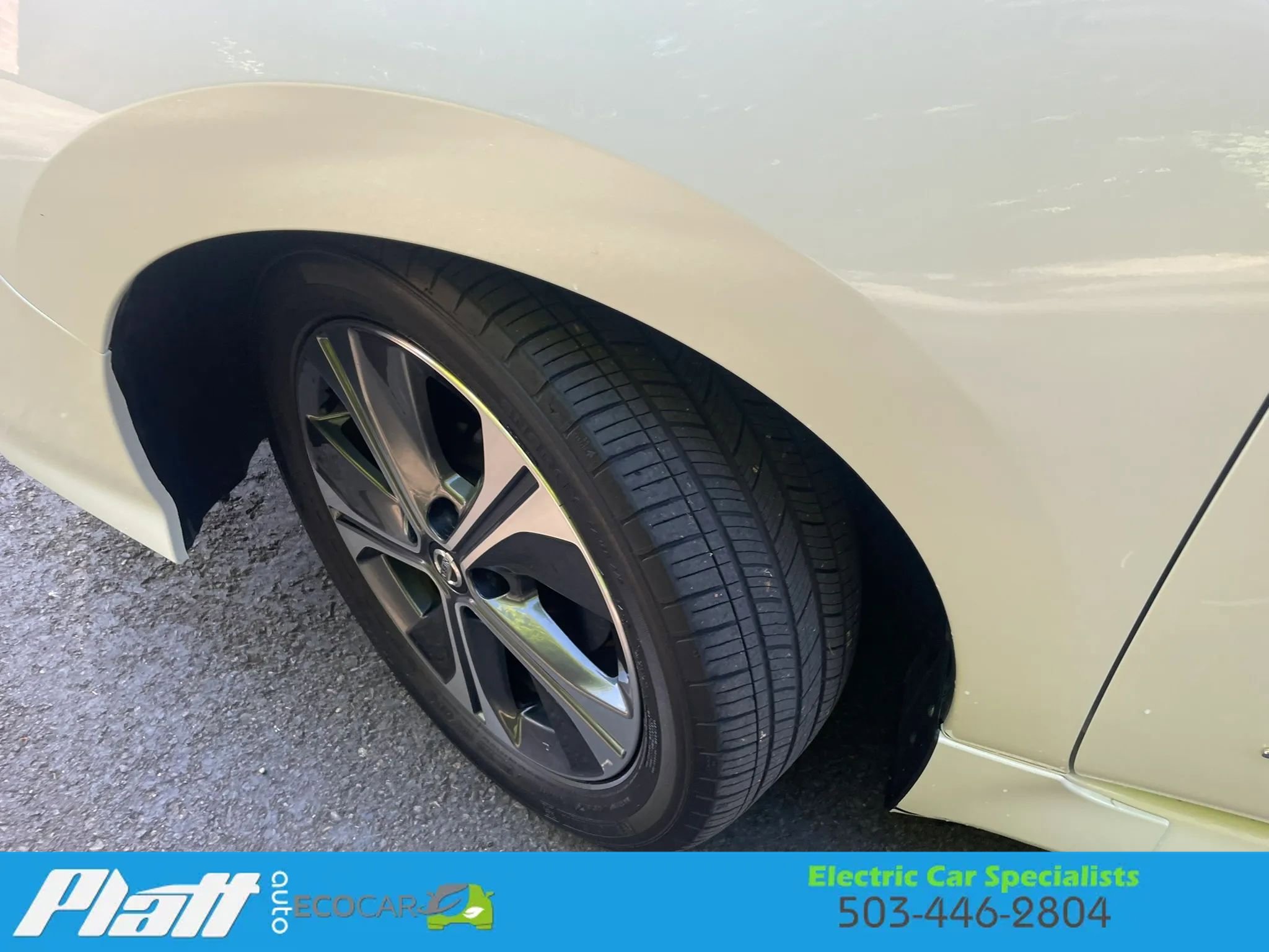 Used 2019 Nissan Leaf SL w/ SL Technology Package FWD image 15