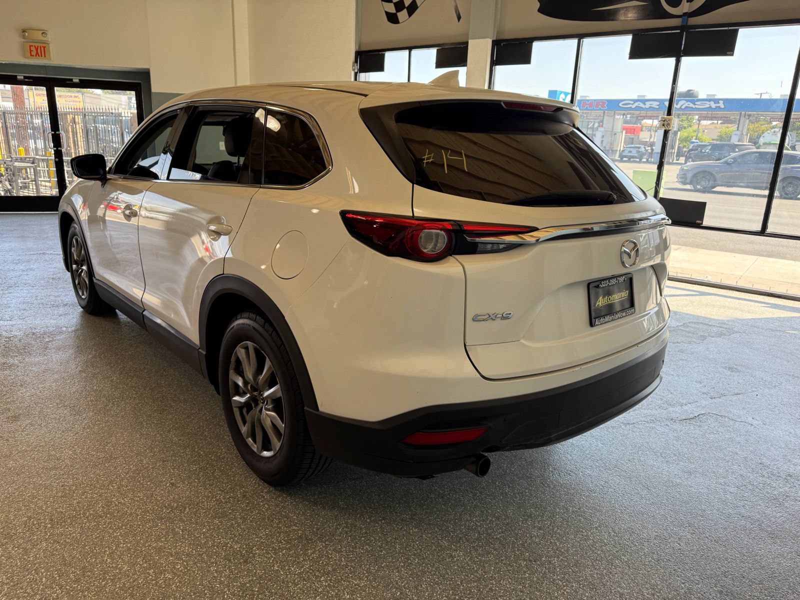 Used 2017 MAZDA CX-9 Touring FWD image 5