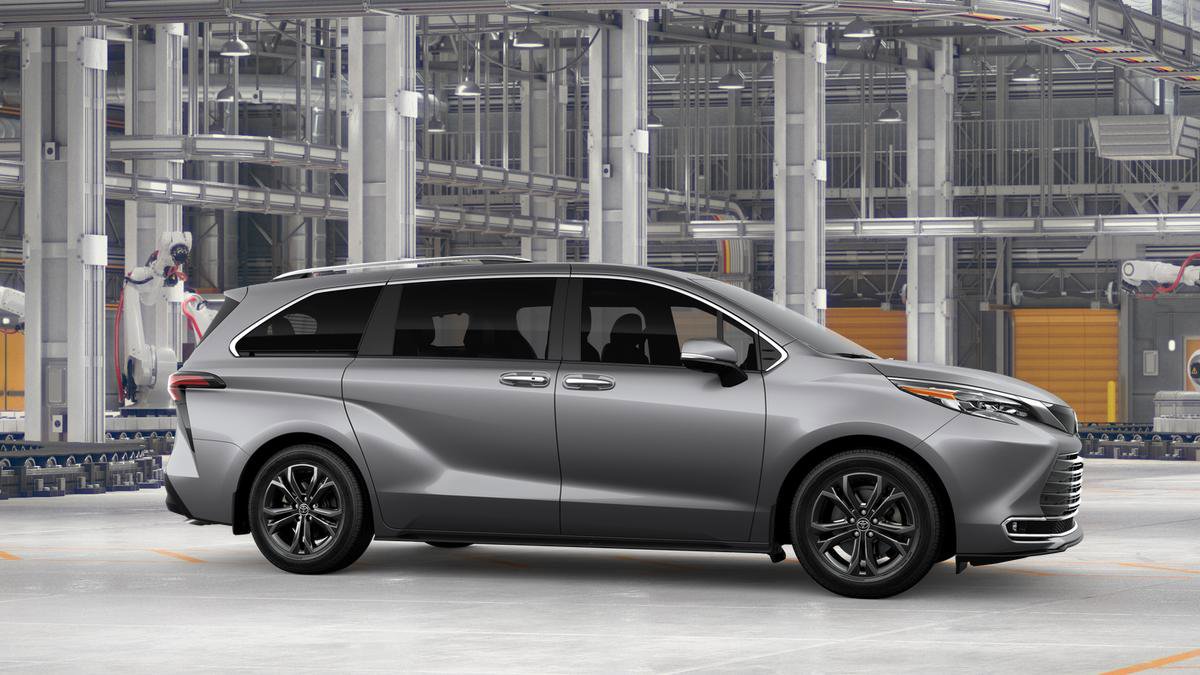 New 2026 Toyota Sienna Platinum image 15