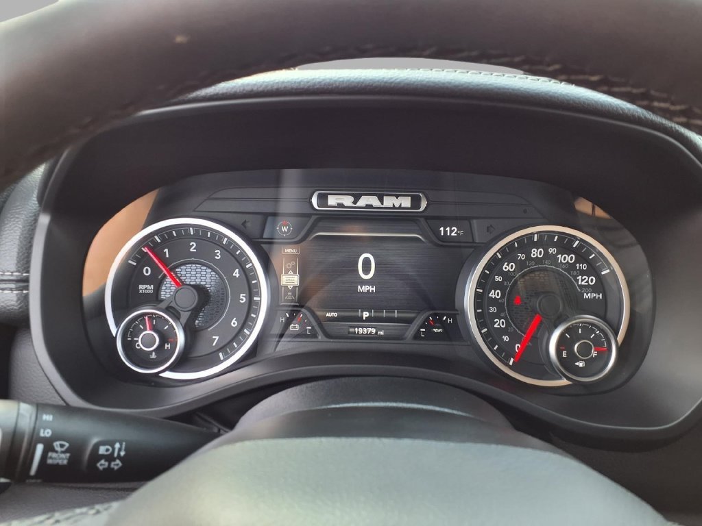 Used 2026 RAM 1500 Laramie AWD/4WD image 13