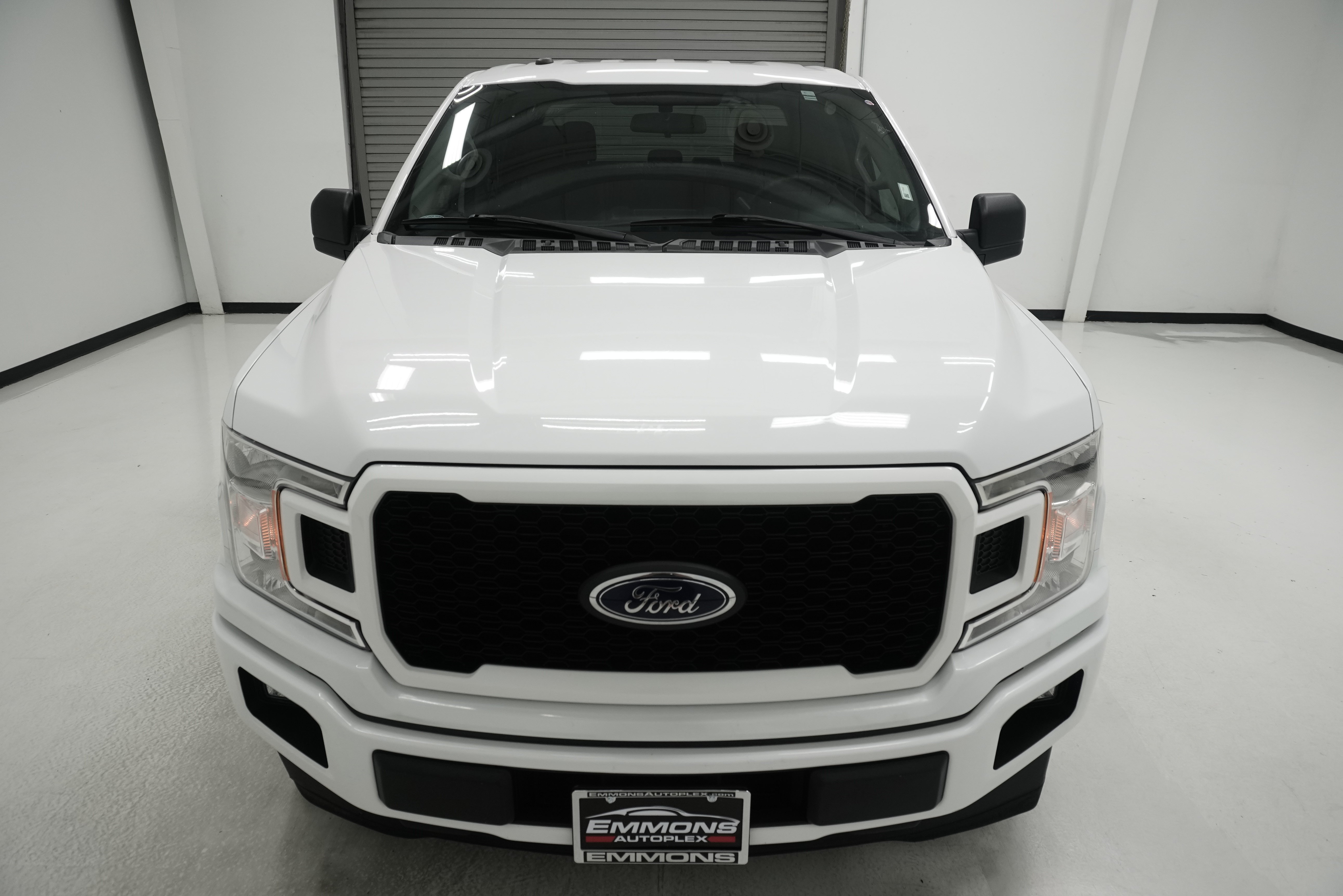 Used 2018 Ford F150 XL w/ Equipment Group 101A Mid RWD image 2