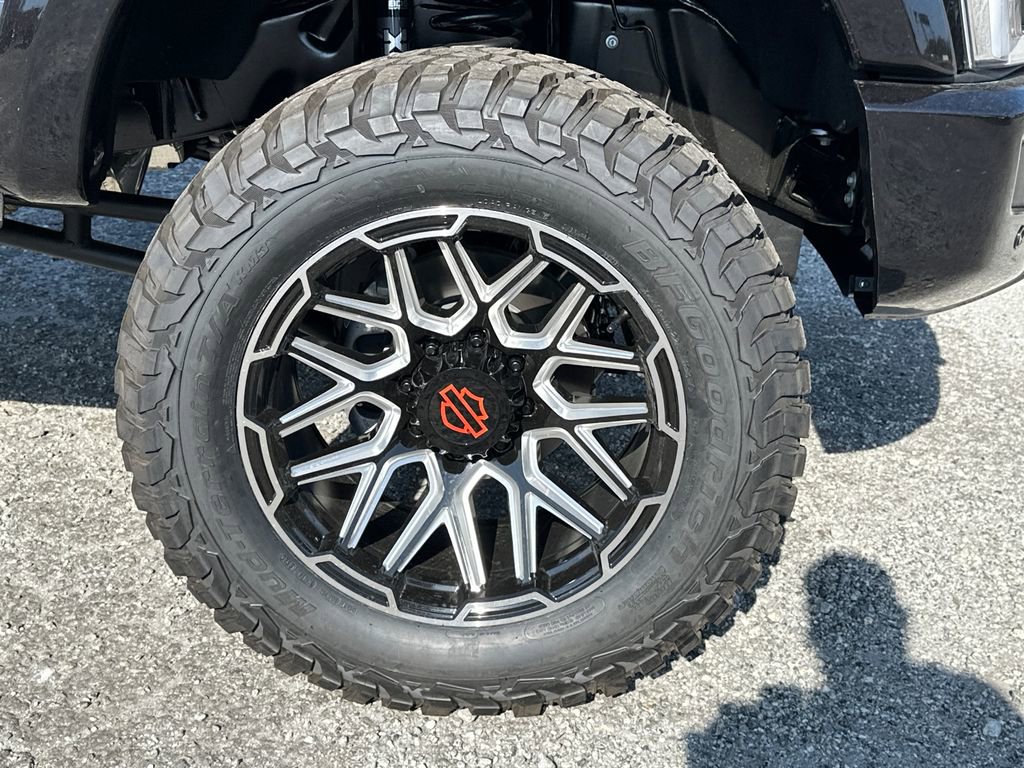 New 2026 Ford F250 Lariat w/ Black Appearance Package image 12