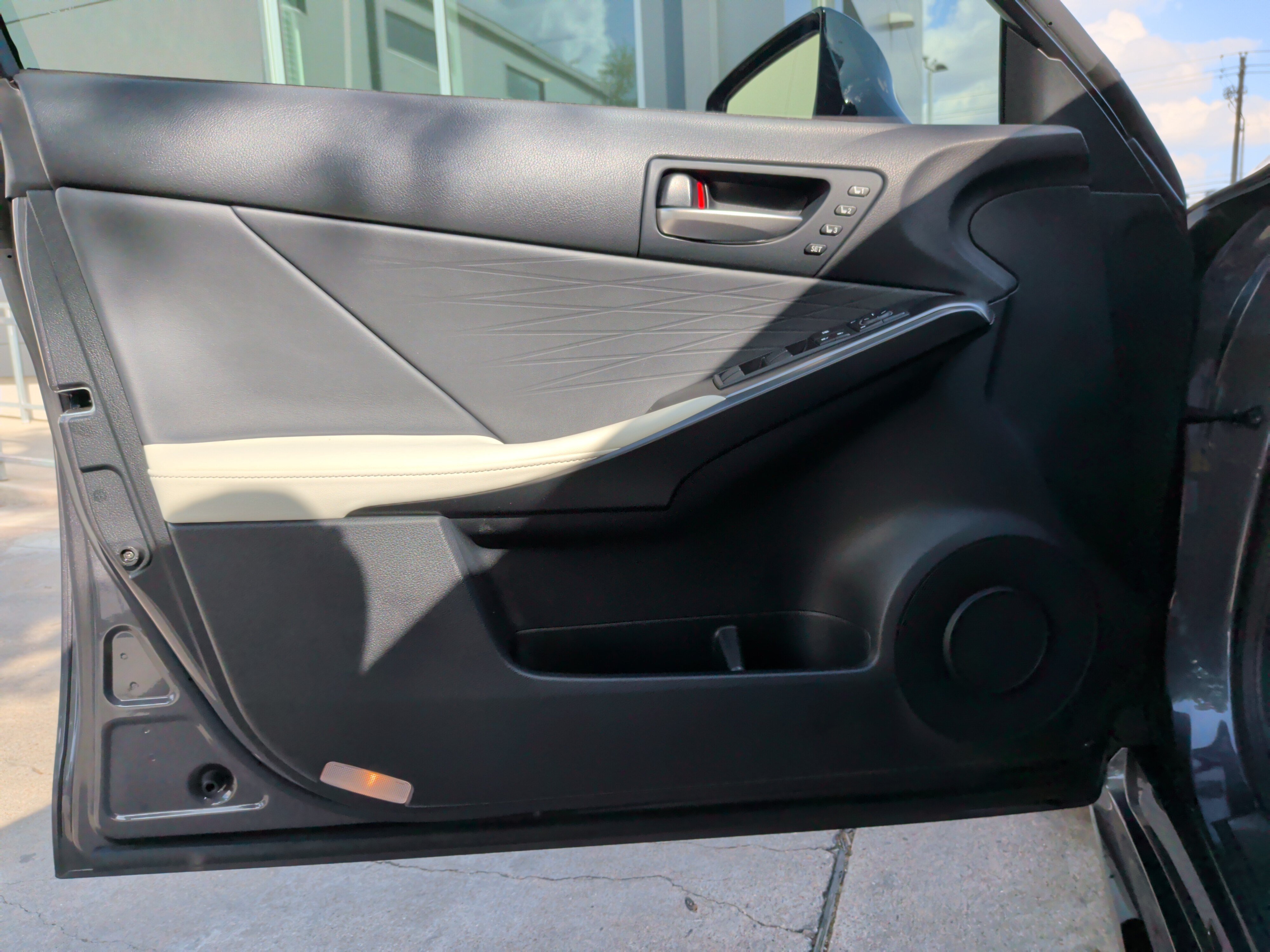 Used 2023 Lexus IS 500 w/ Accessory Package RWD image 13
